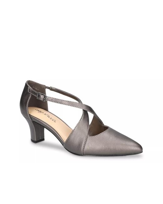 Easy Street Black Elegance Pump