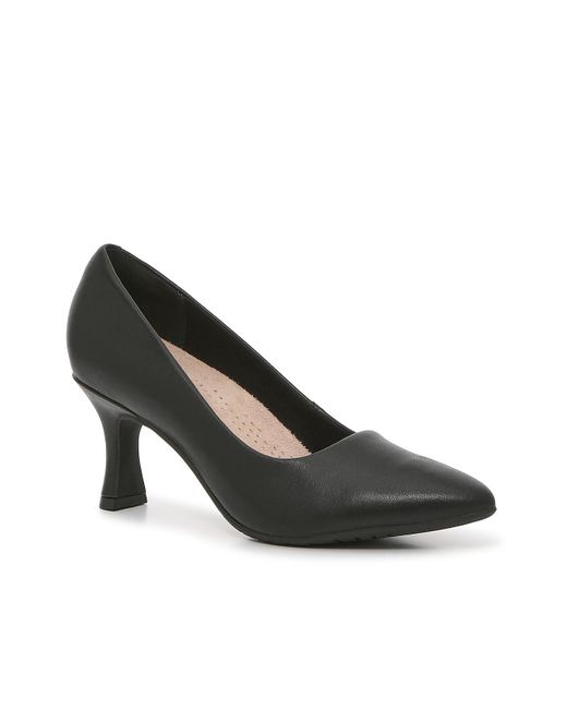 Clarks Kataleyna Pump in Black Lyst