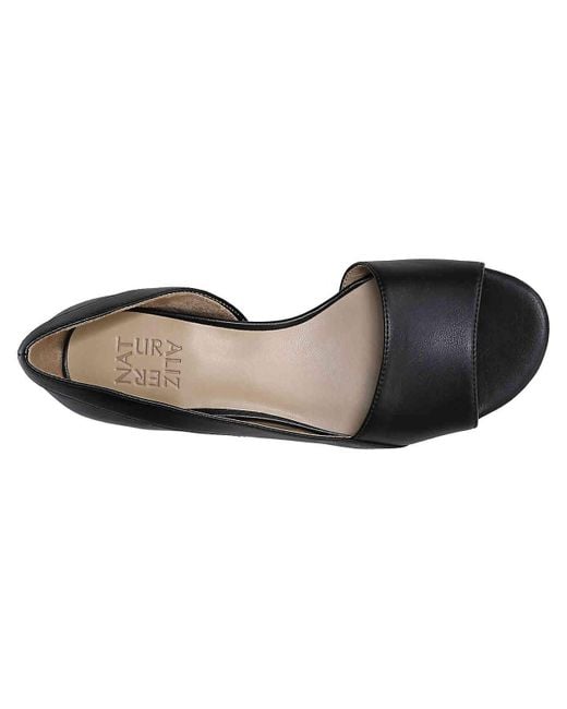 naturalizer roma flat
