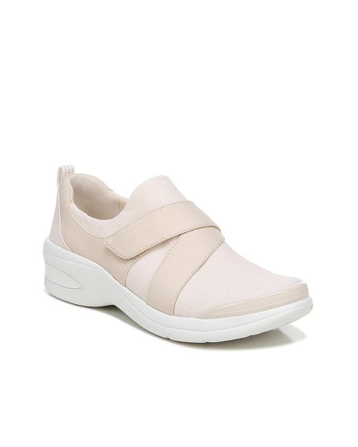 bzees refresh sneaker