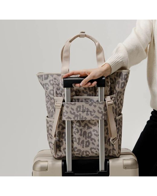 KAPTEN & SON Lindby Diaper Leo Laptoprugzak Leopard in het White