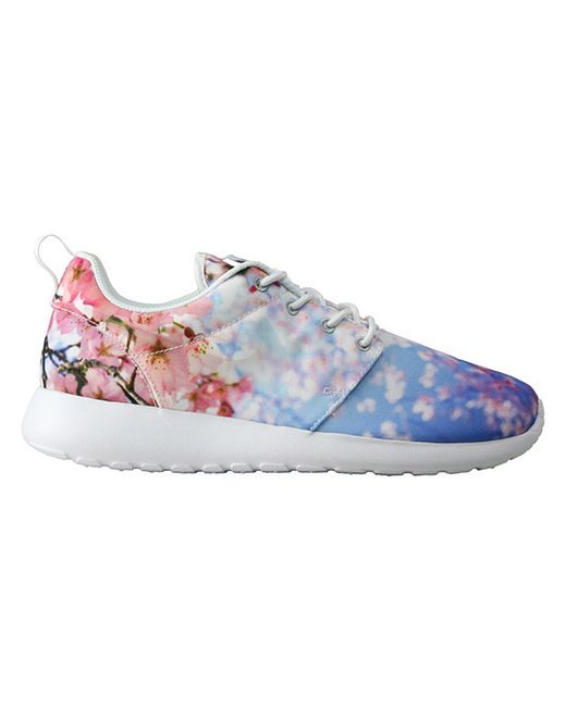 Nike Roshe Run Cherry Blossom Sneakers | Lyst Canada