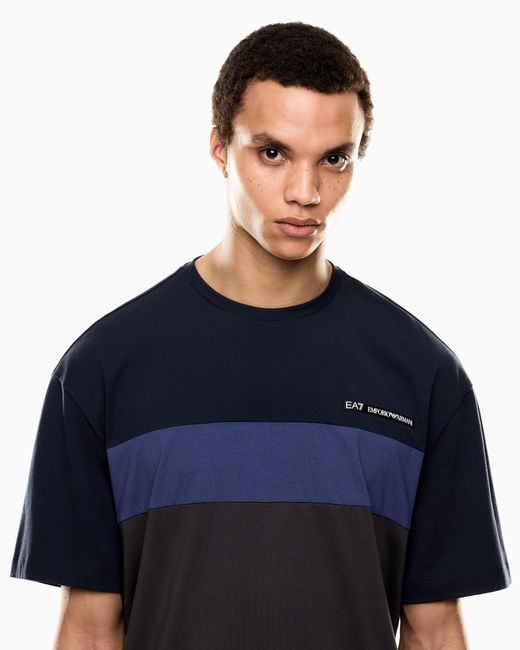 T-Shirt Girocollo Athletic Colour Block di EA7 in Blue da Uomo