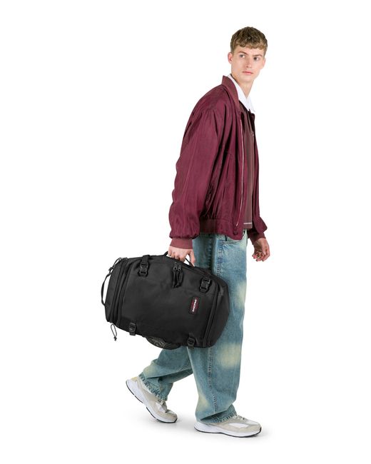 Borsa Da Viaggio Convertibile Carry Pack 30L Zaino E Borsone Da Cabina Con Custodia Per Laptop Da 17" di Eastpak in Black