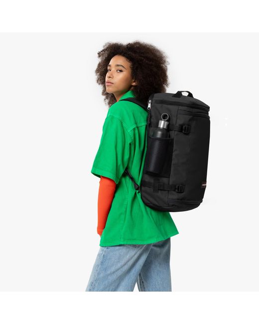 Borsa Da Viaggio Convertibile Carry Pack 30L Zaino E Borsone Da Cabina Con Custodia Per Laptop Da 17" di Eastpak in Black