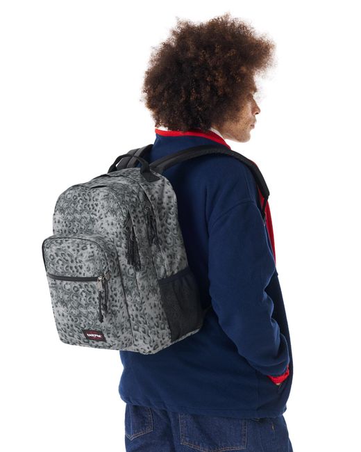 Morius, 100% Polyester di Eastpak in Gray