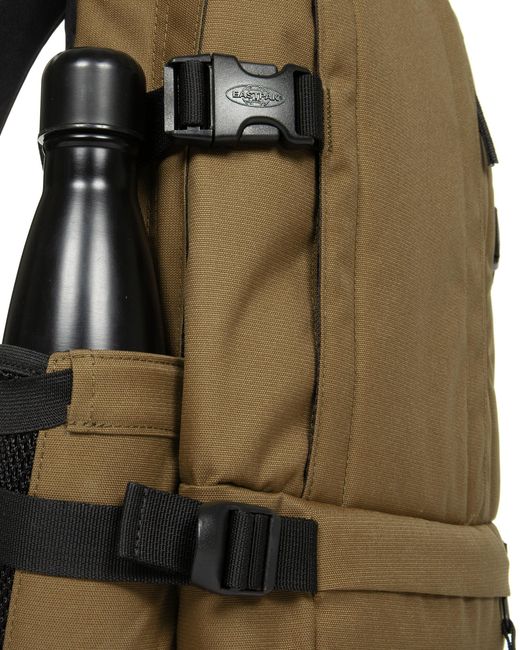 Floid, 100% Polyester di Eastpak in Green