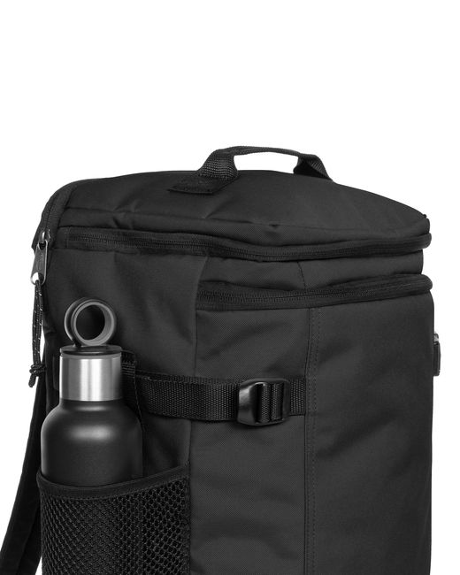 Borsa Da Viaggio Convertibile Carry Pack 30L Zaino E Borsone Da Cabina Con Custodia Per Laptop Da 17" di Eastpak in Black