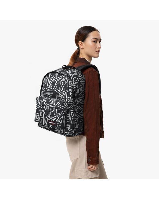 Out Of Office, 100% Polyester di Eastpak in Black