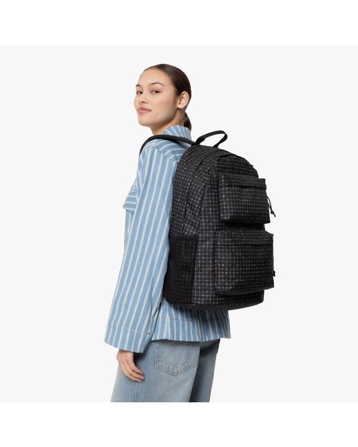 Padded Dbl, 100% Polyester di Eastpak in Black