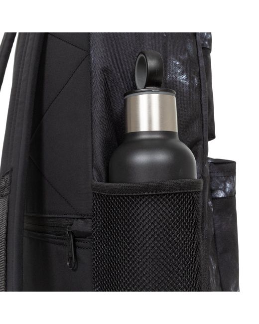 Padded Dbl, 100% Polyester di Eastpak in Black