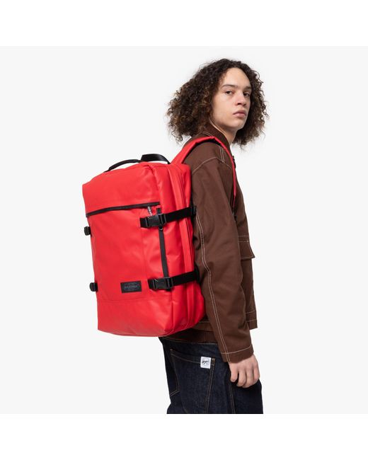 Travelpack, 100% Polyester di Eastpak in Red
