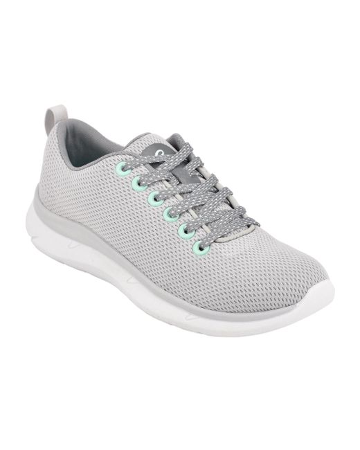 walking rubber shoes