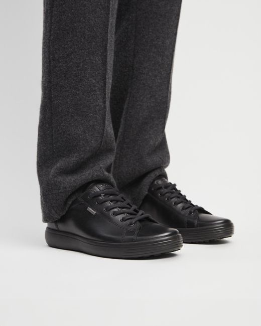 Ecco Soft 7 M Low Gtx Shoes Size 6 Black for men