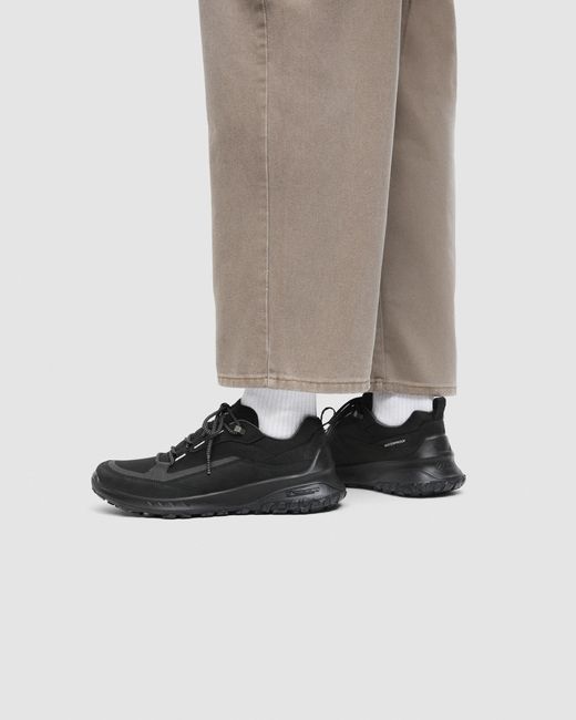 Ecco Black Ult-trn Waterproof Low Shoe Size for men