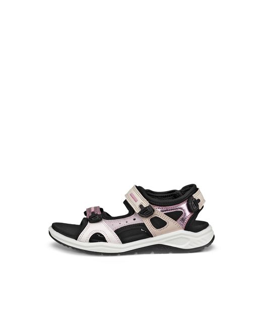 Ecco White X-Trinsic