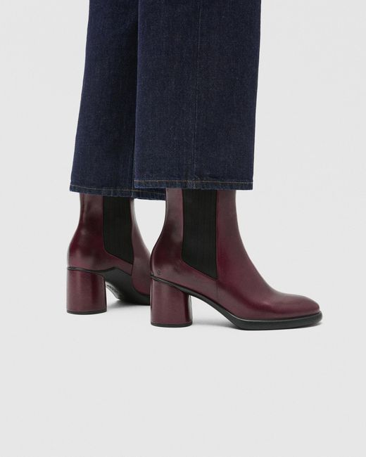 Ecco Purple Sculpted Lx 55