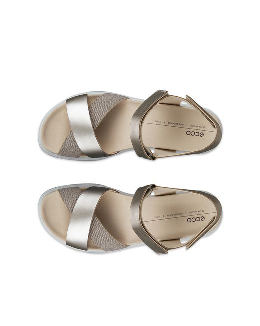 Ecco White Flowt Wedge Lx