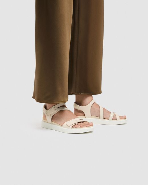 Ecco White Soft Sandal