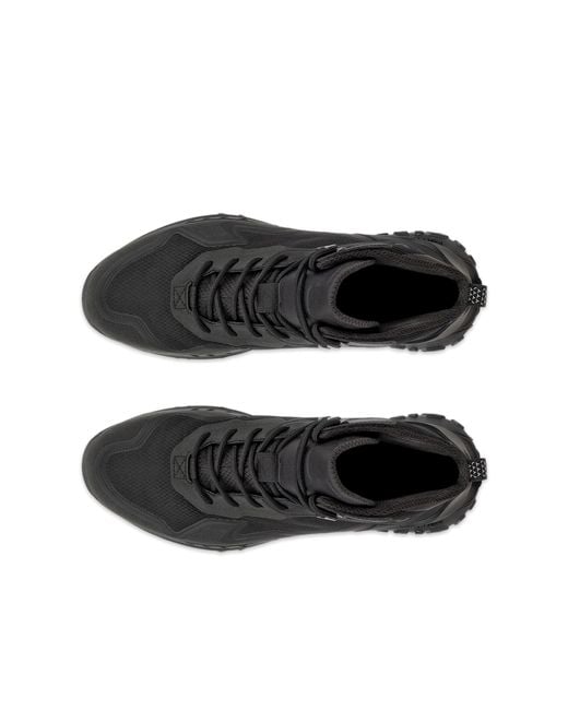 Ecco Black Ult-Trn M for men