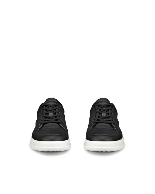 Ecco Black Move