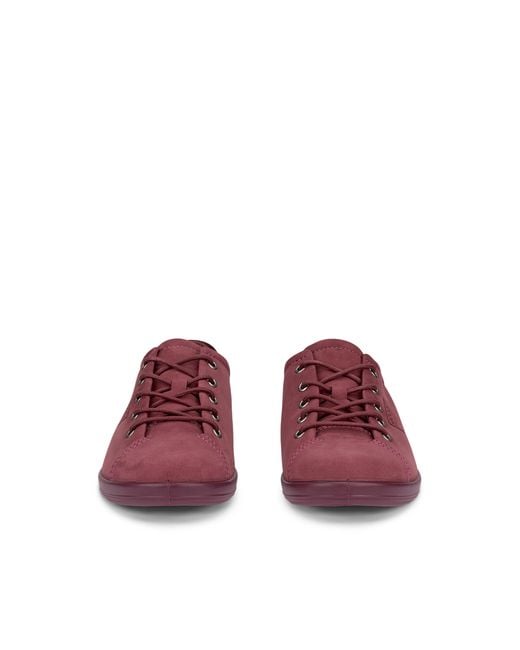 Ecco Purple Soft 2.0- Nubuck Walking Shoe