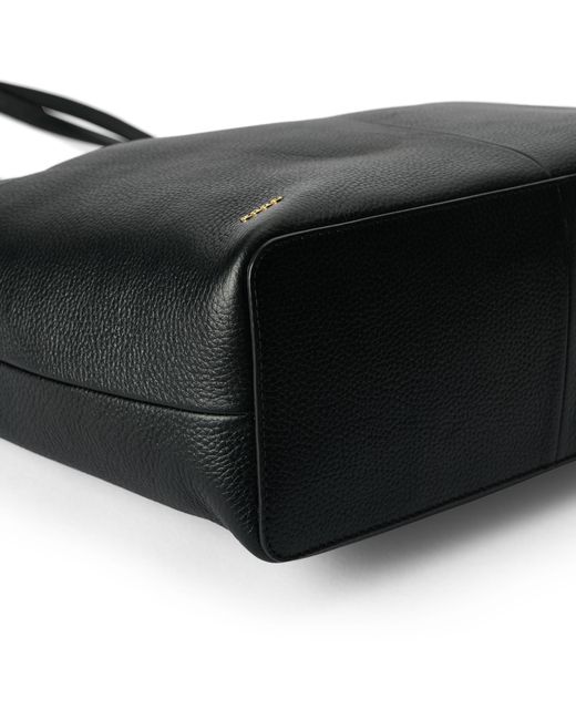 Ecco Black Essential Tote Ew