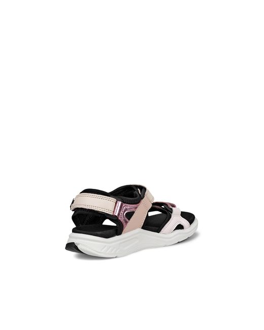 Ecco White X-Trinsic