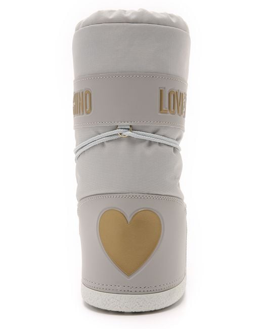 Boutique Moschino Love Moschino Snow Boots - White in Gray | Lyst
