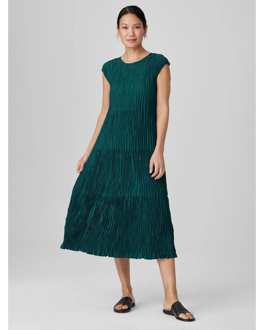 Eileen Fisher Green Crushed Silk Jewel Neck Tiered Dress