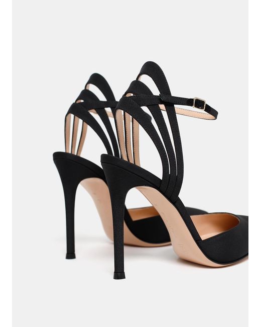 gianvito rossi freesia