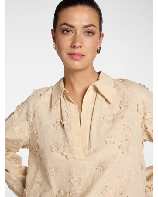 Blusa in voile di cotone con ricami di Elena Miro in Natural