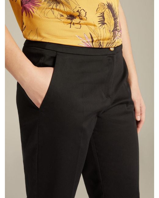 Pantaloni corti di Elena Miro in Yellow