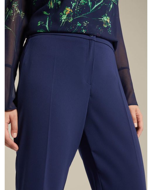 Pantaloni slim in tessuto crêpe di Elena Miro in Blue