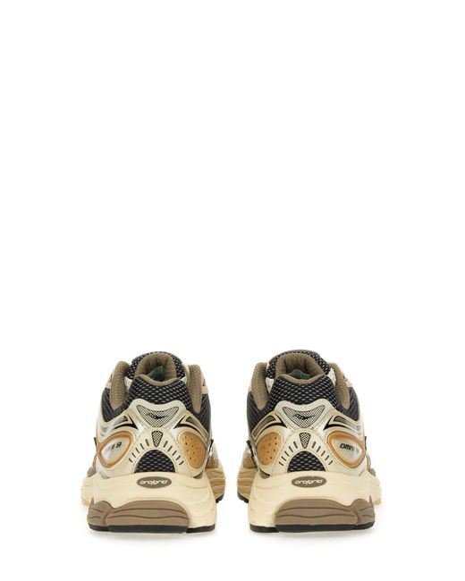 Sneaker "Progrid Omni 9" di Saucony in Metallic da Uomo