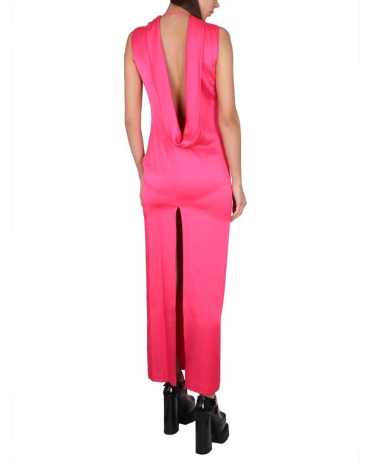ABITO LUNGO CON SCOLLO AD ANELLO di Versace in Pink