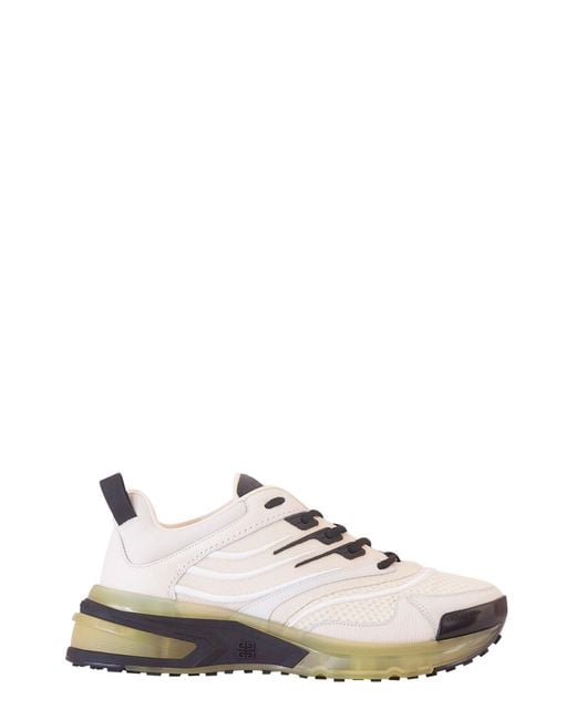 Givenchy White Sneaker Giv 1 Runner In Pelle