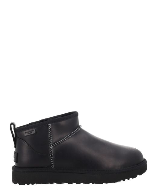Ugg Black Stivale "Classic Ultra Mini"