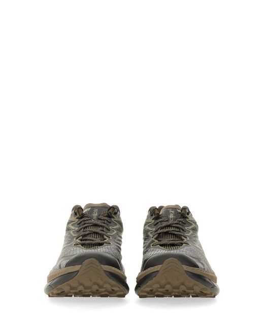 Sneaker "Tecton X 2 Ts" di Hoka One One in Gray