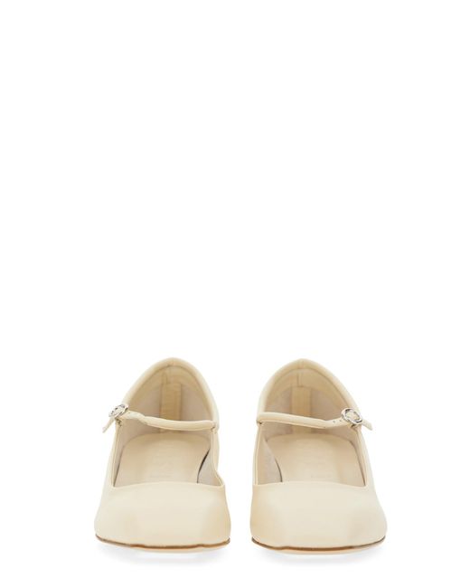 Pump "Aline" di Aeyde in Natural