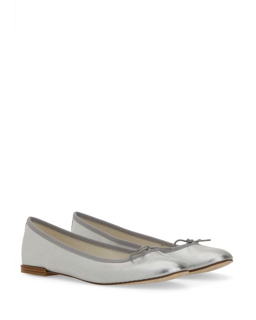 Dancer "Cendrillon"-Donna di Repetto in White