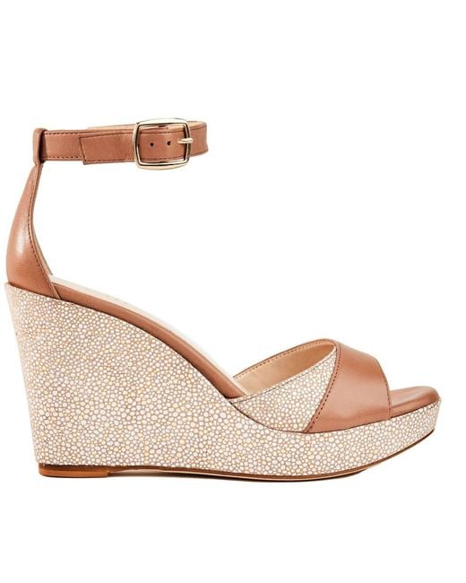 Elizee Natural Brigitte Wedge