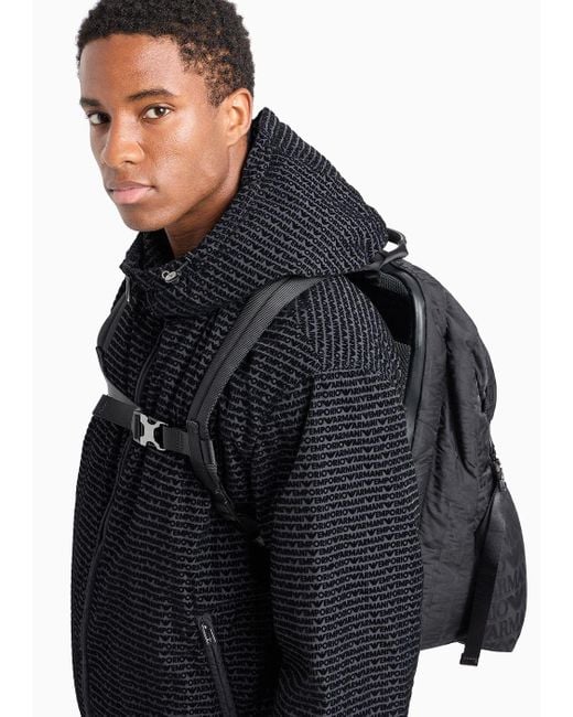 Emporio Armani Nylon-rucksack Mit Durchgehendem Logo-schriftzug Aus Jacquard-stoff in Black für Herren