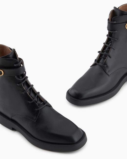 Stivaletti Stringati di Emporio Armani in Black