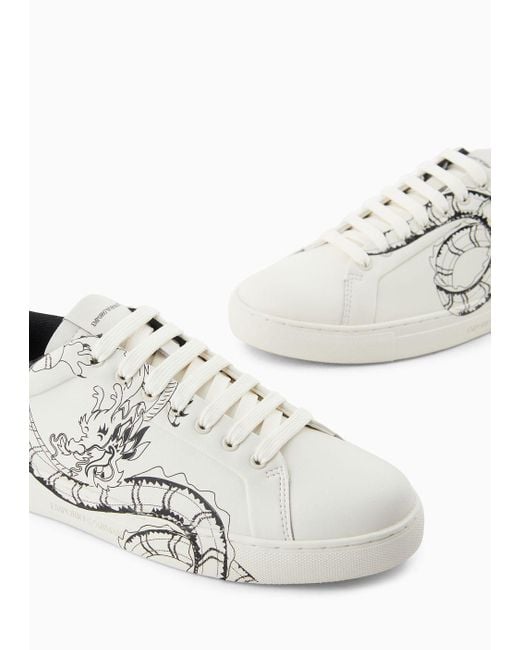 Sneakers En Cuir Imprimé Dragon Emporio Armani en coloris White