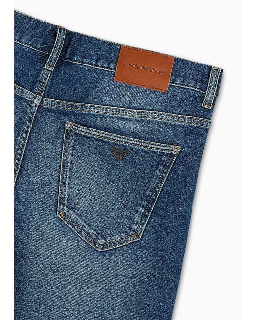 Jeans J16 Slim Fit In Denim Washed di Emporio Armani in Blue da Uomo