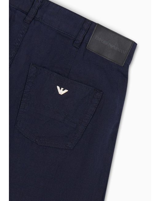 Pantaloni J33 Vita Media E Gamba Cropped Svasata In Puro Lino di Emporio Armani in Blue