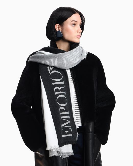 Estola Con Bandas Verticales Emporio Armani de color White