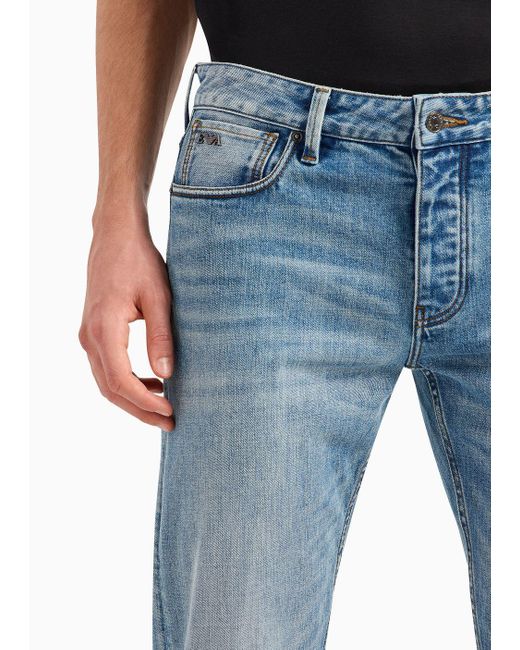 Jeans J75 Slim Fit In Denim Delavé di Emporio Armani in Blue da Uomo