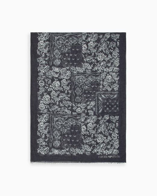 Emporio Armani Gray Linen Blend Stole With A Bandana Print